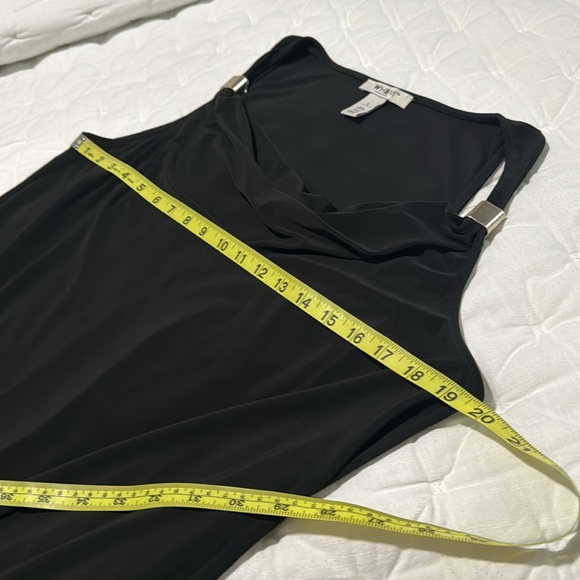 NWOT White House Black Market Top - Picture 7 of 10